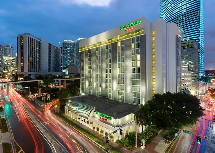 Hotéis perto de Miami Freedom Tower