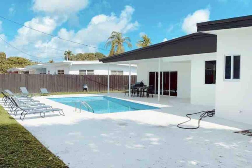 Five-Bedroom House,1155391038:JPEG