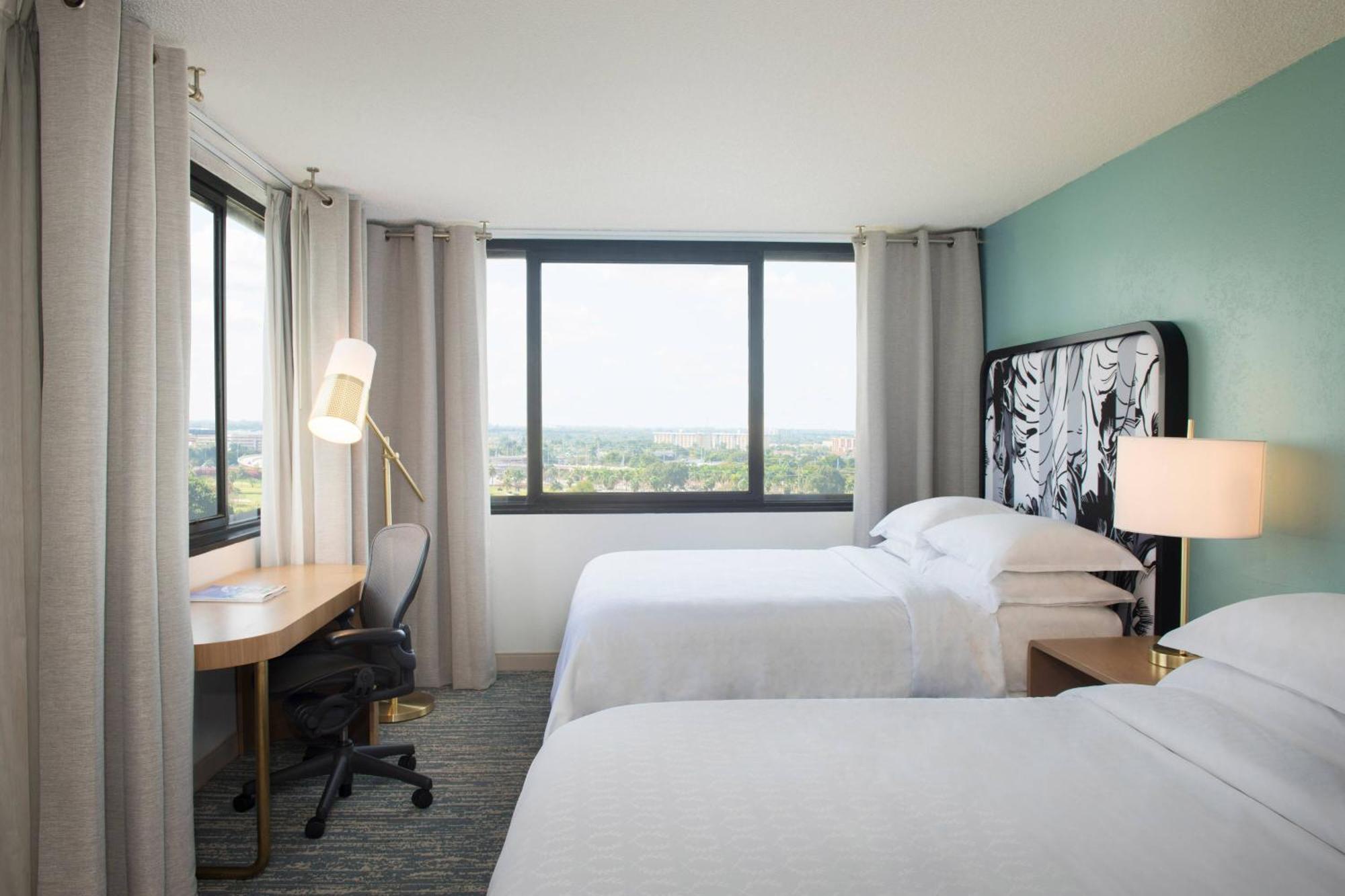 Traditional, Guest room, 2 Queen, City view,1417527711:JPEG