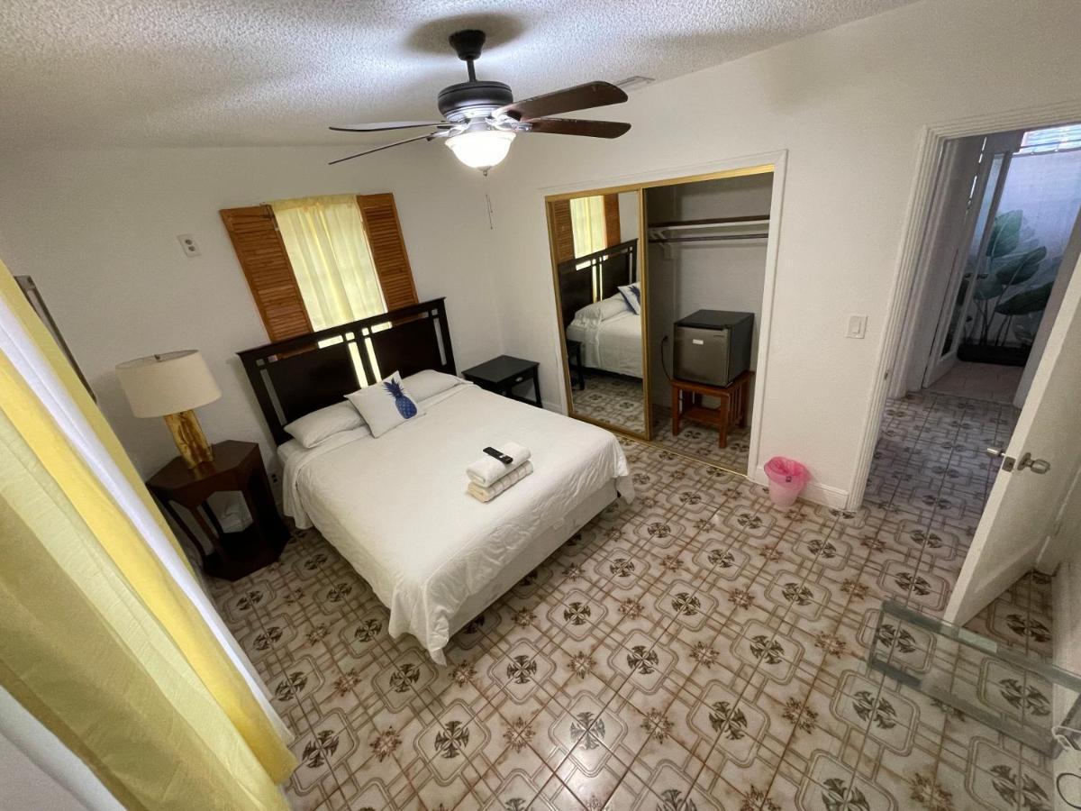 Standard Double Room,1371953282:JPEG