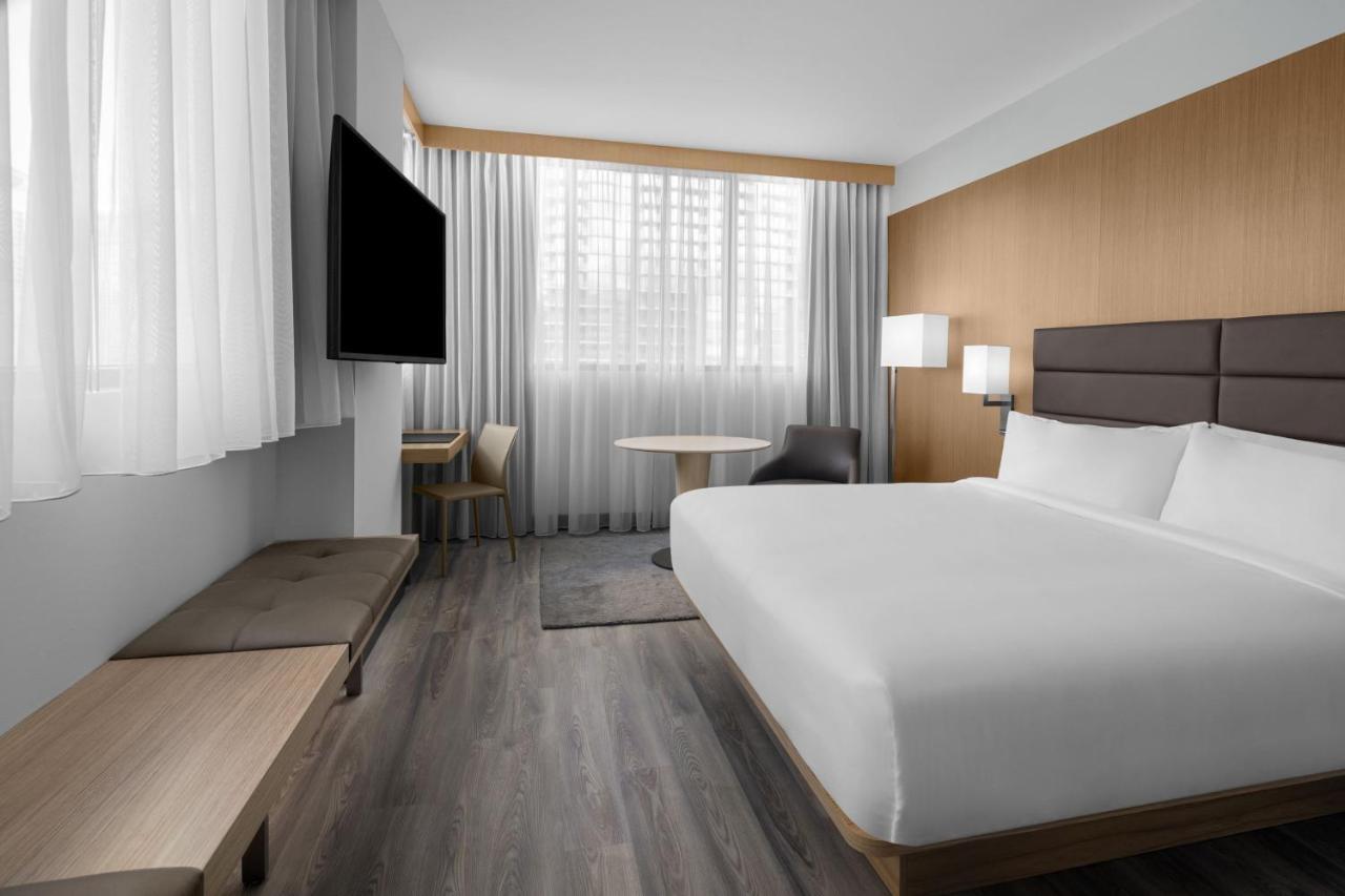 Guest room King Corner room High floor
