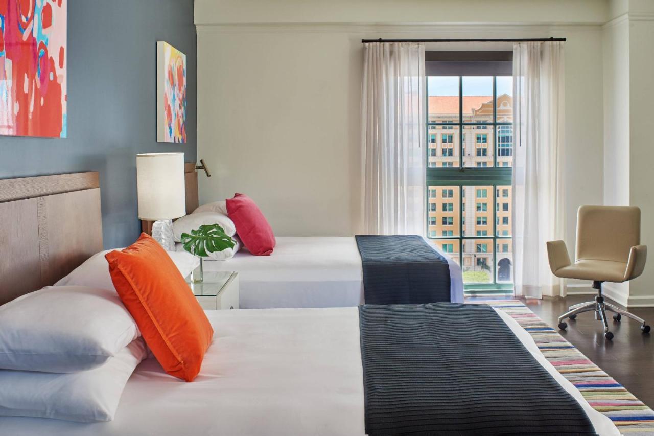 Guest room 2 Double City view