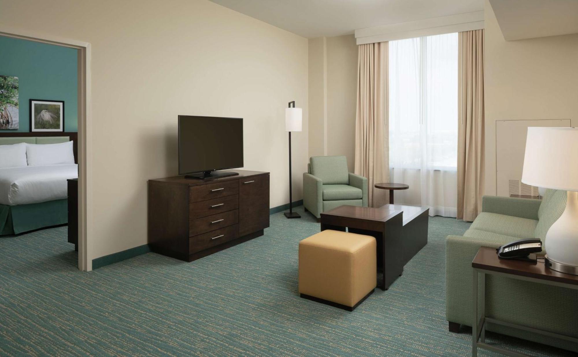 One-Bedroom King Suite,1552168996:JPEG