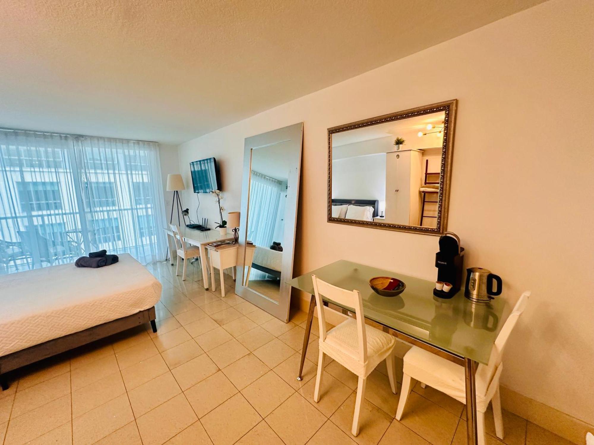Studio Apartment,1612991389:JPEG