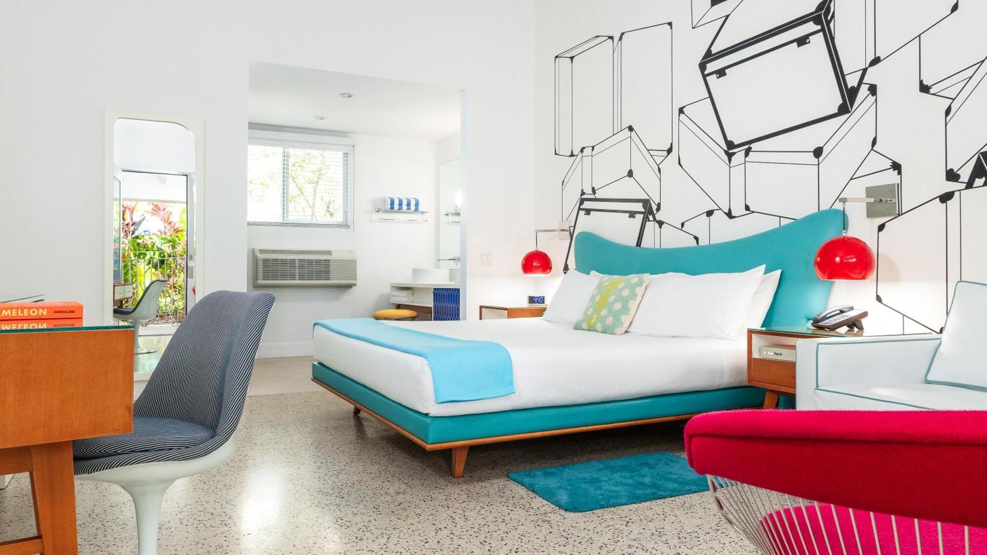 Deluxe King Suite