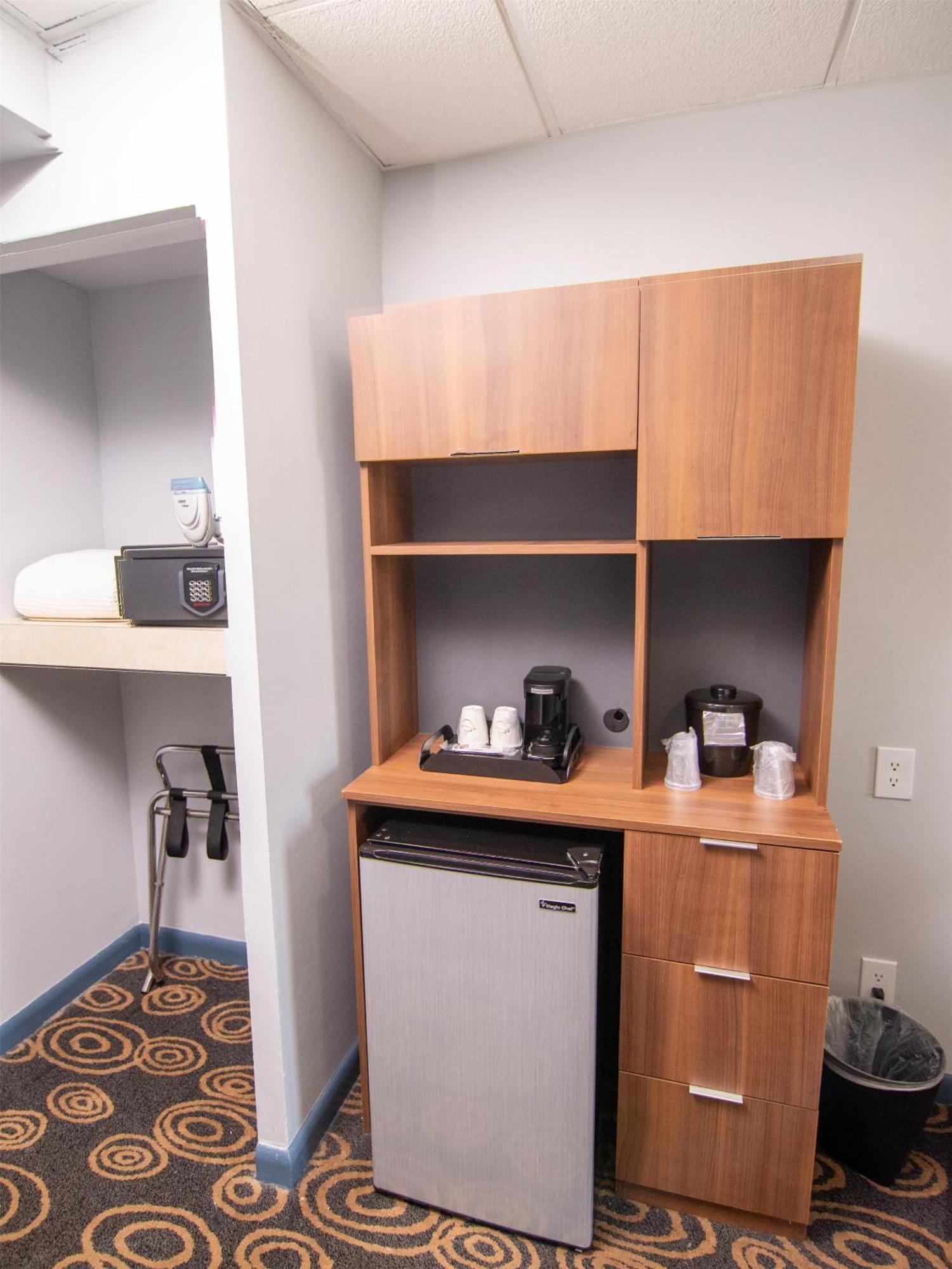Standard King Room Disability Accessible