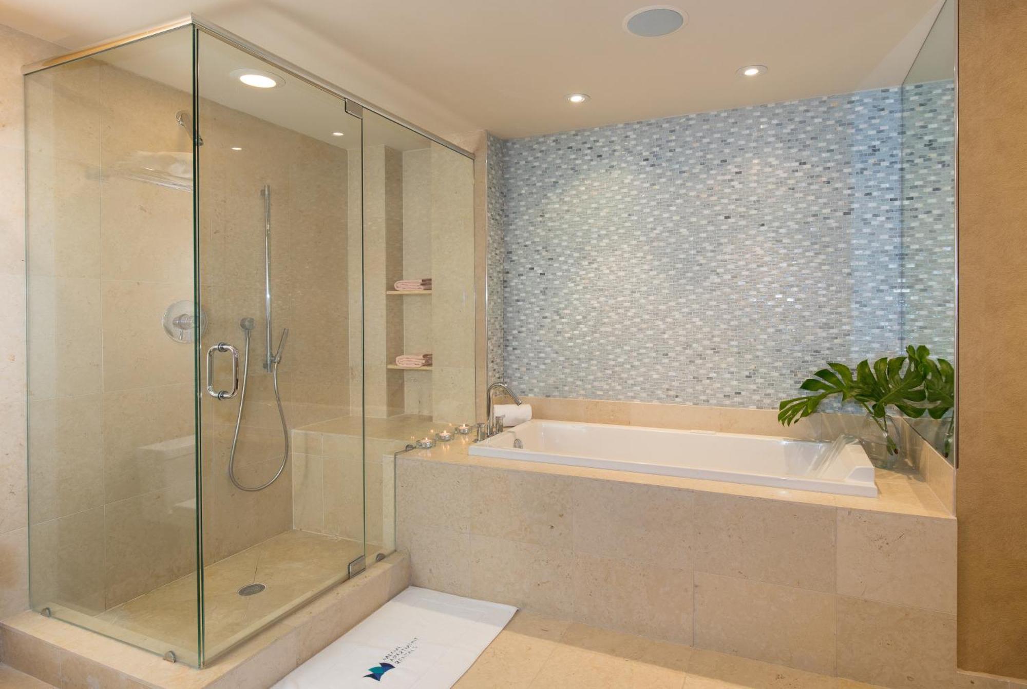 Two-Bedroom Apartment Oceanfront,1756585773:JPEG