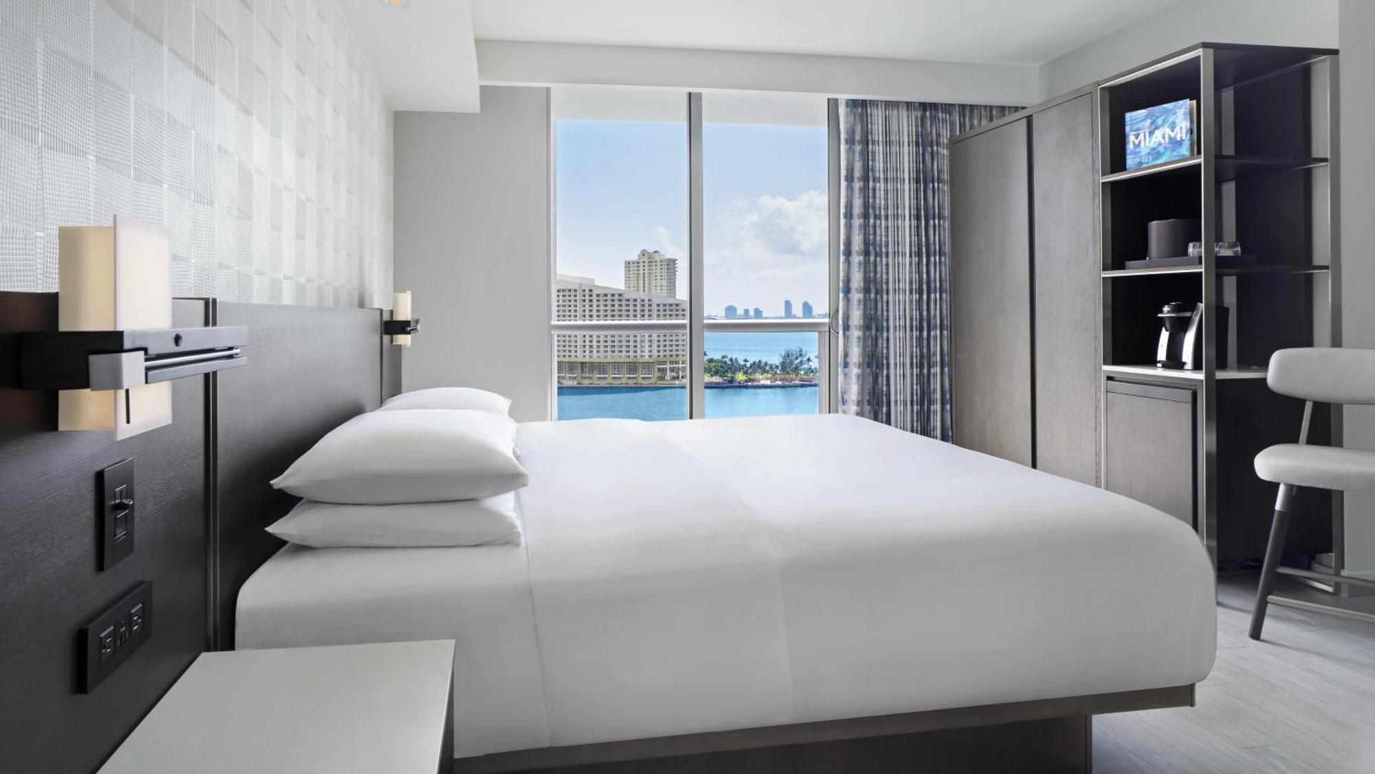 King Room Balcony Bay View