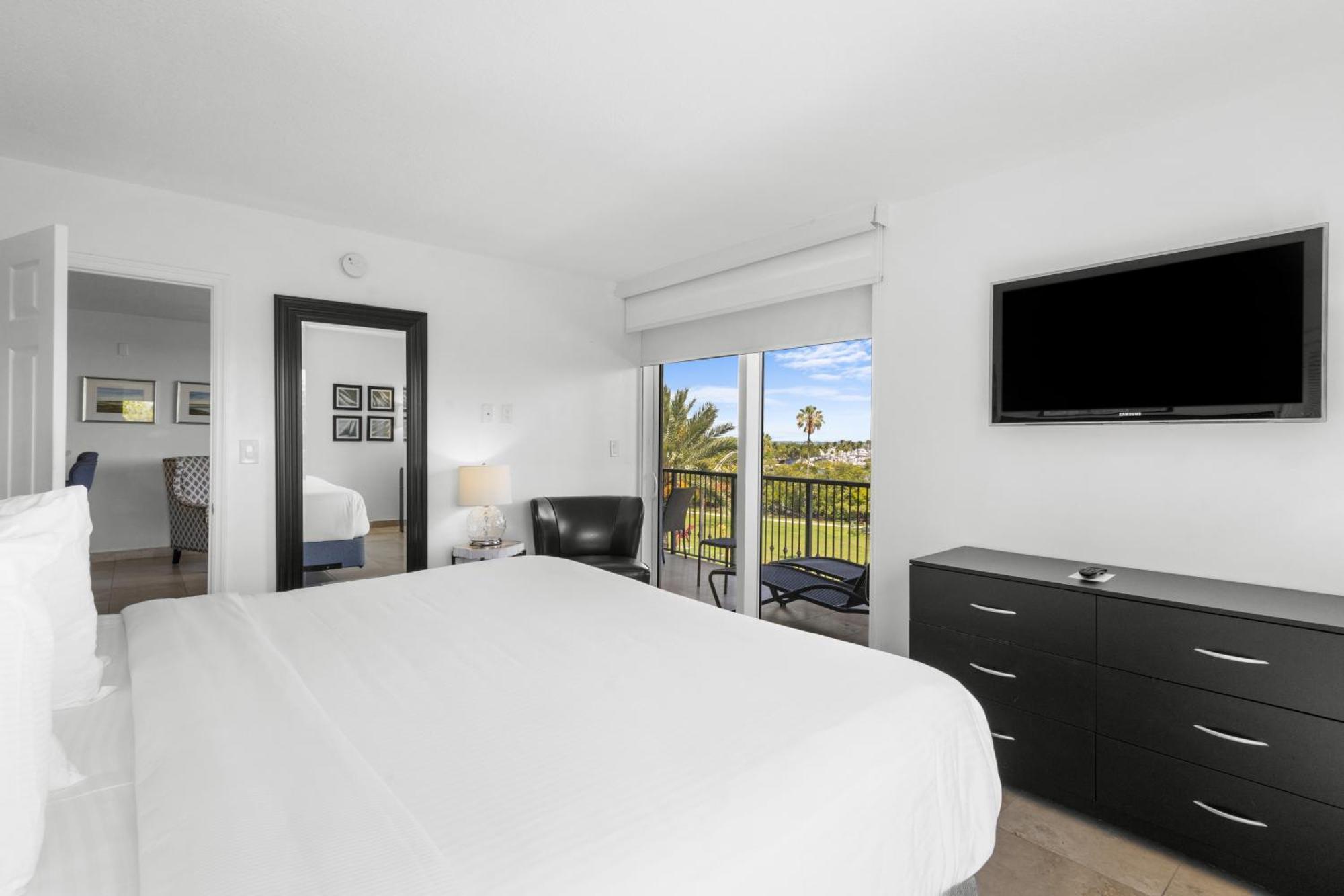 Two-Bedroom Deluxe Apartment