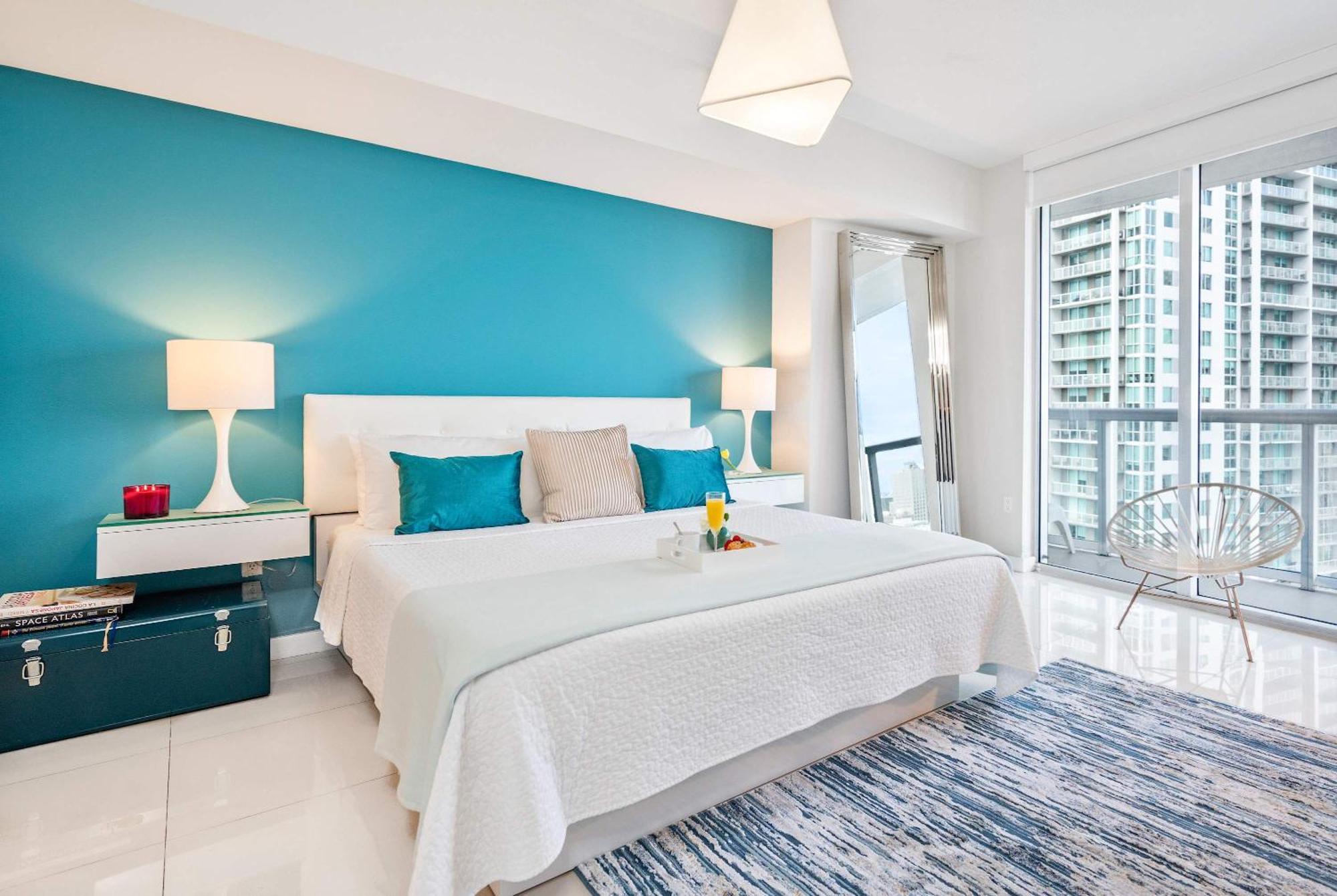 One-Bedroom Apartment River View