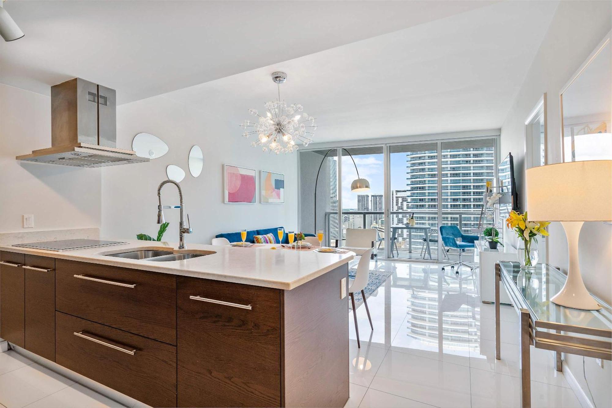 One-Bedroom Apartment Sea Side