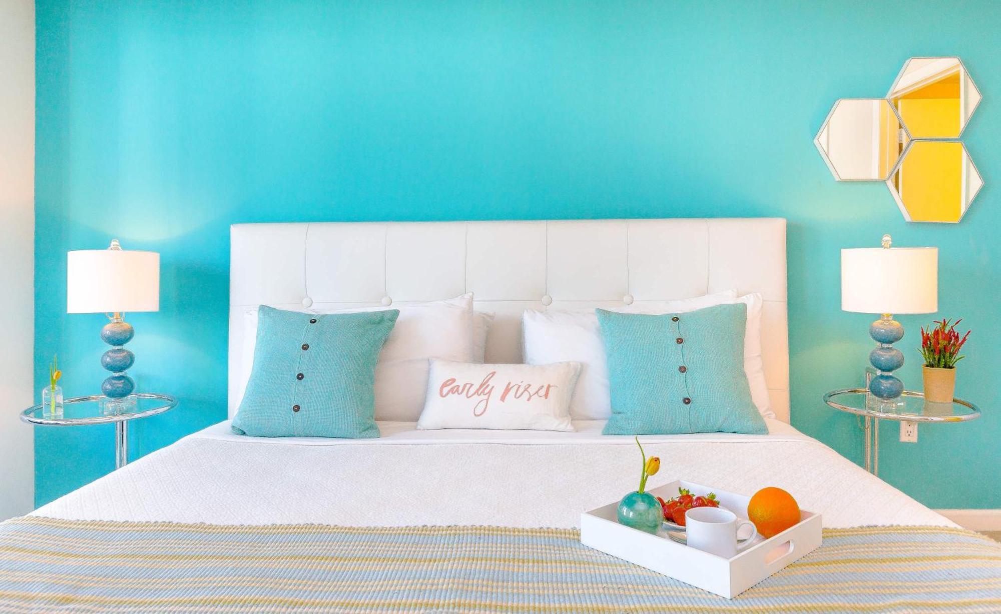 One-Bedroom Apartment Oceanfront