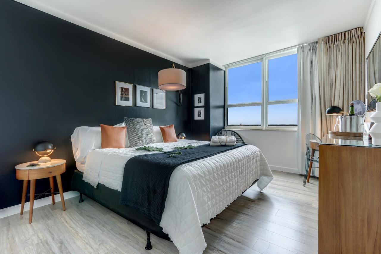 Beautiful City View Room Coconut Grove No Balcony or Kitchen,955415986:JPEG