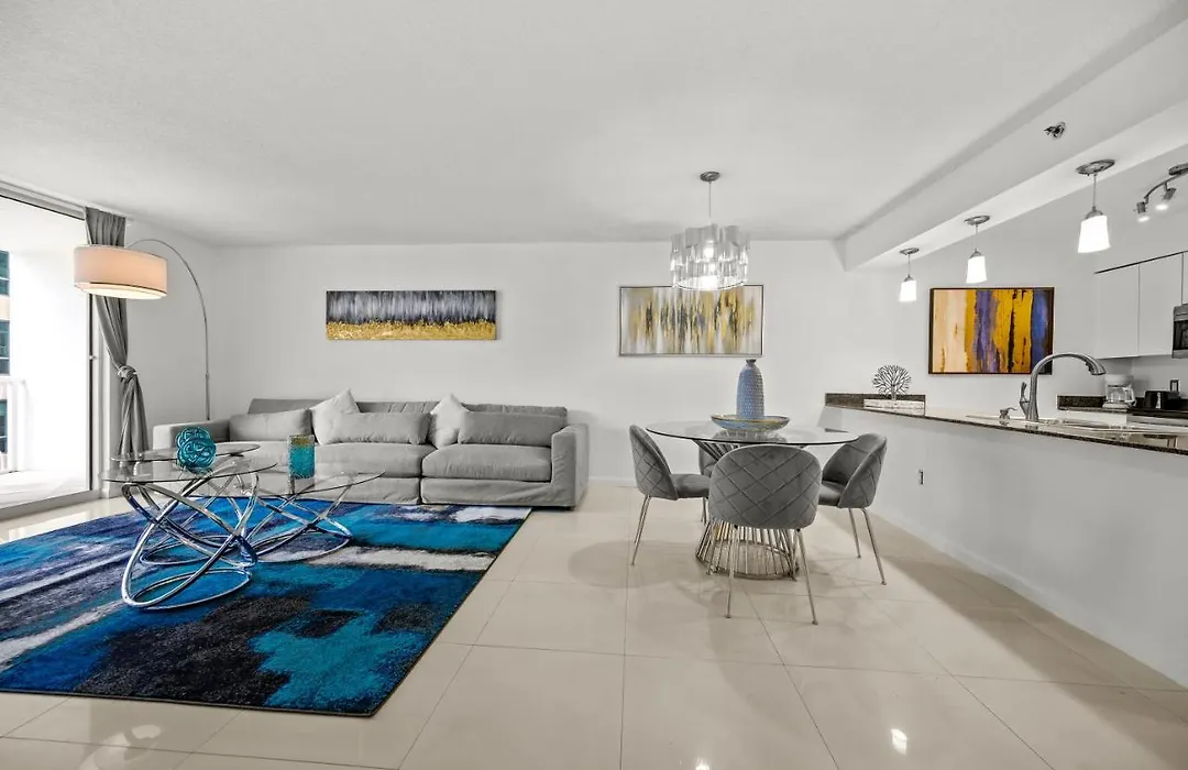 Superb Condo With Parking In Brickell Miami-1