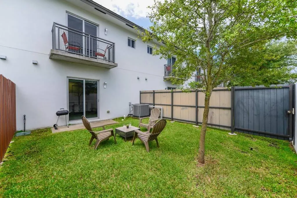 Amazing Townhouse 6 Miles From The Beach - Nth6-1