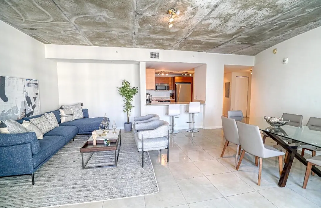 801 - Cozy Apartment 2Bed/2Bathtown Miami-1