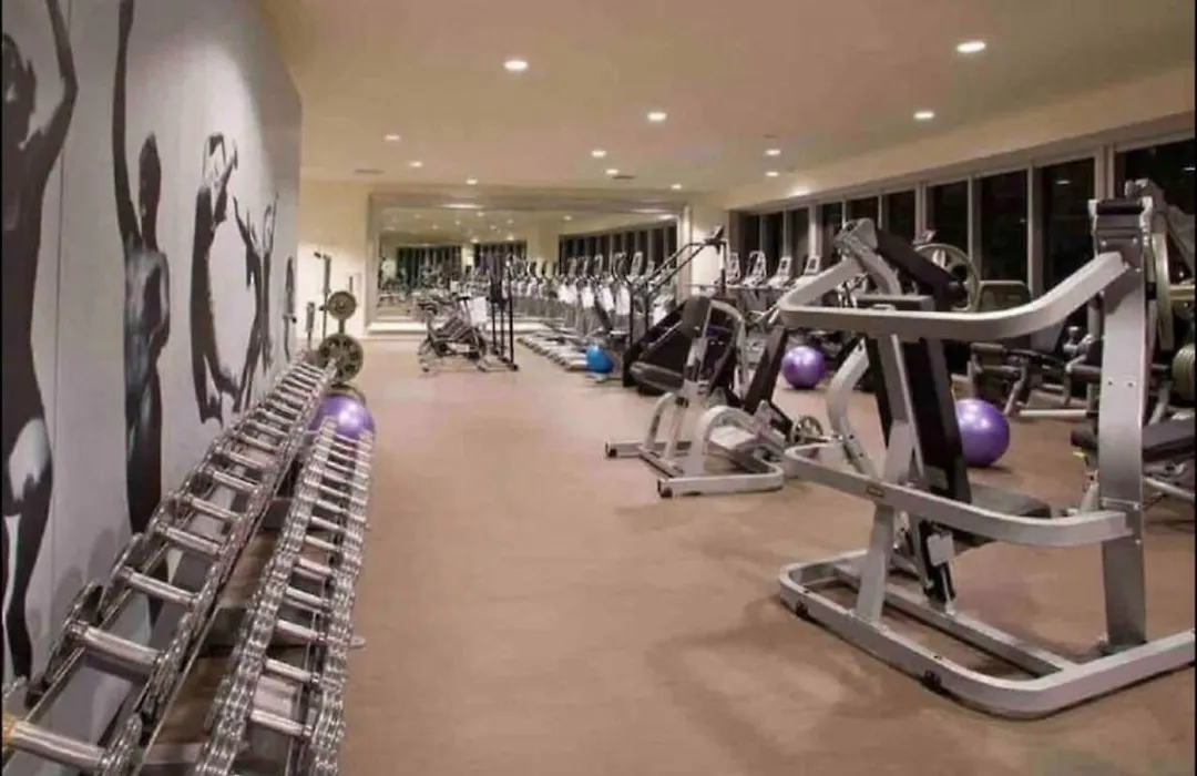 Modern 1 Bed Icon Brickell With Amazing Views-1