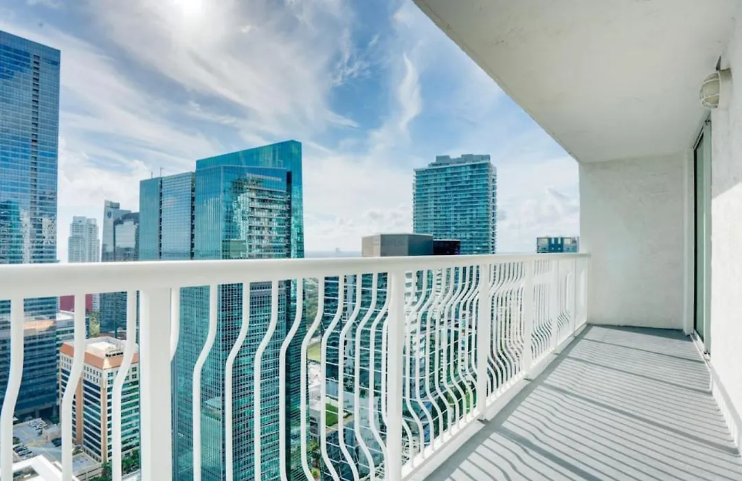 2Br Penthouse With Unbeatable Water Views And Parking-1