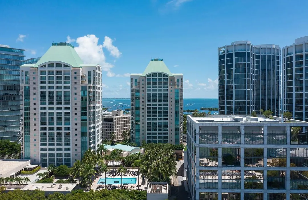 Ritz Carlton Coconut Grove Luxury 2 Bedroom Apt Apts-1