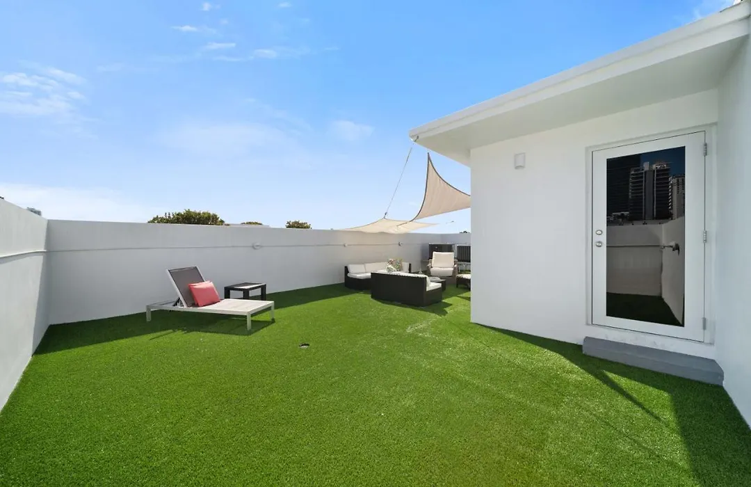 Brand New Townhomes A And B , Bbq, Rooftop, Hot Tub On Each One-1