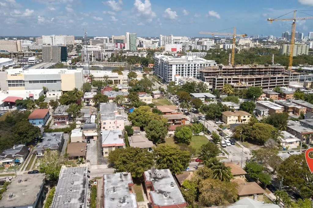 Lovely Apartment Near Brickell 1-1