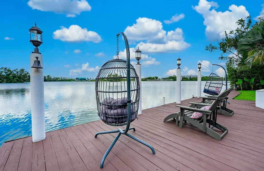 Miami-Nature Lovers Escape. Luxury Retreat-1