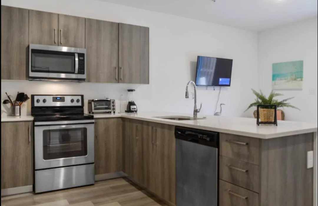 Awesome 3Br Townhouse In North Miami-1