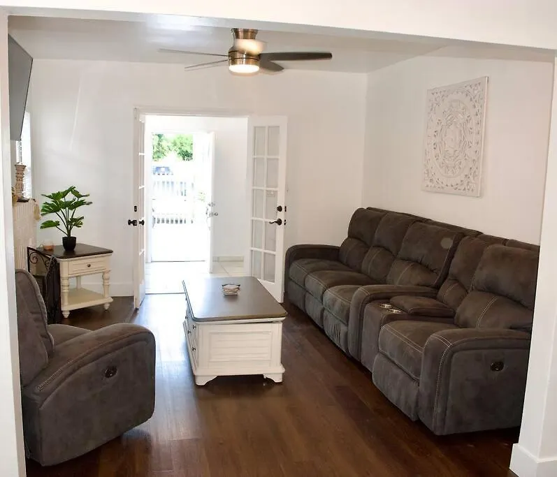 New&Modern 2Bed/1Bath In Wynwood-1