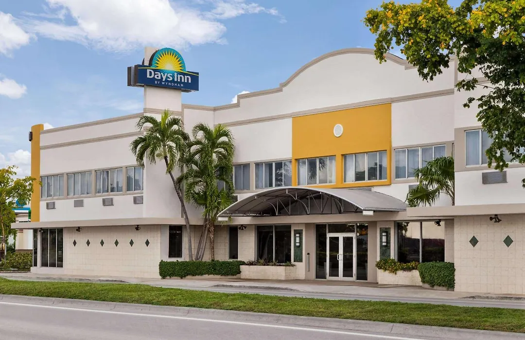 Days Inn By Wyndham Miami Airport North-1