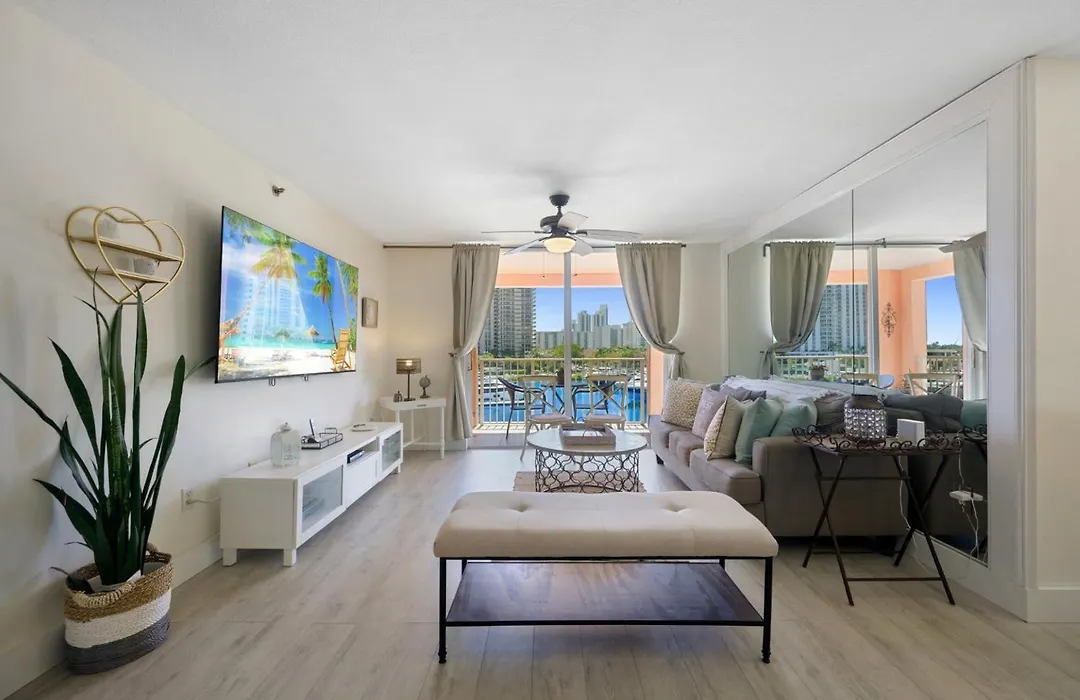 Yacht Club At Aventura Amazing Marina View Parking Included-1