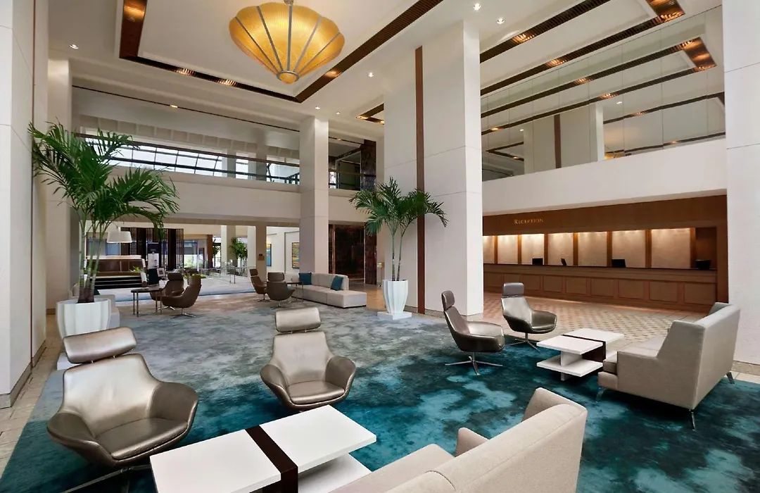 Hilton Miami Airport Blue Lagoon-1