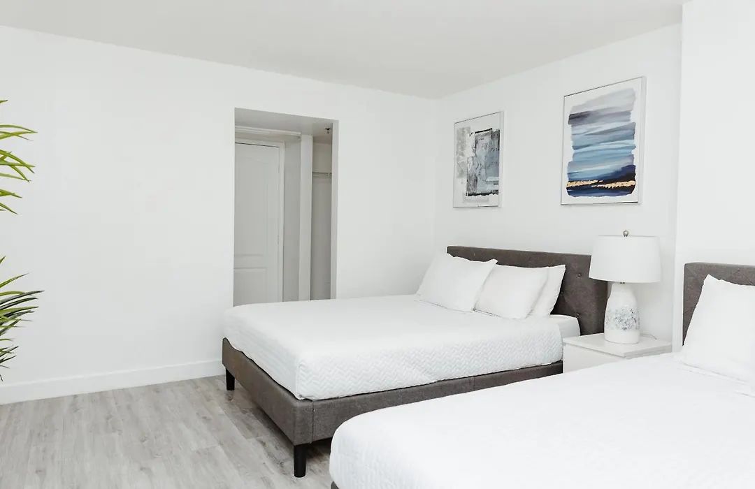 1807- Gorgeous 2 Bedroom Heart Of Brickell Free Parking-1