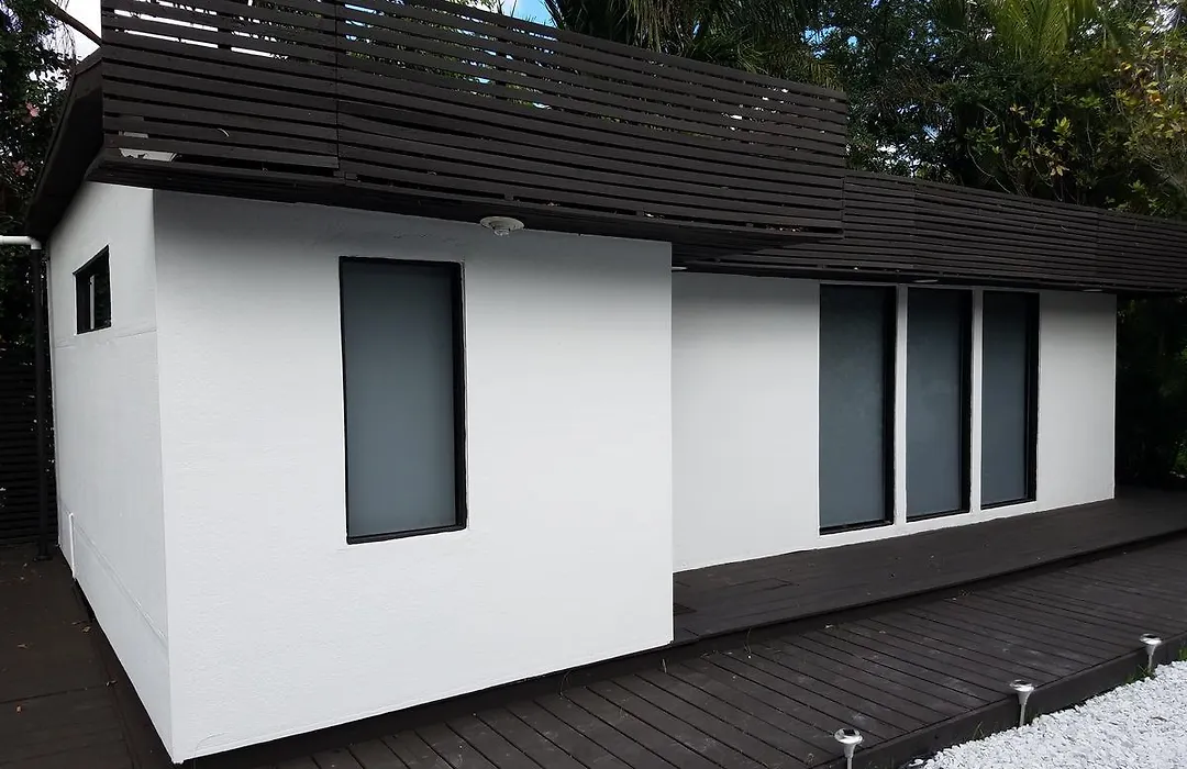Modern Cabin 1-1
