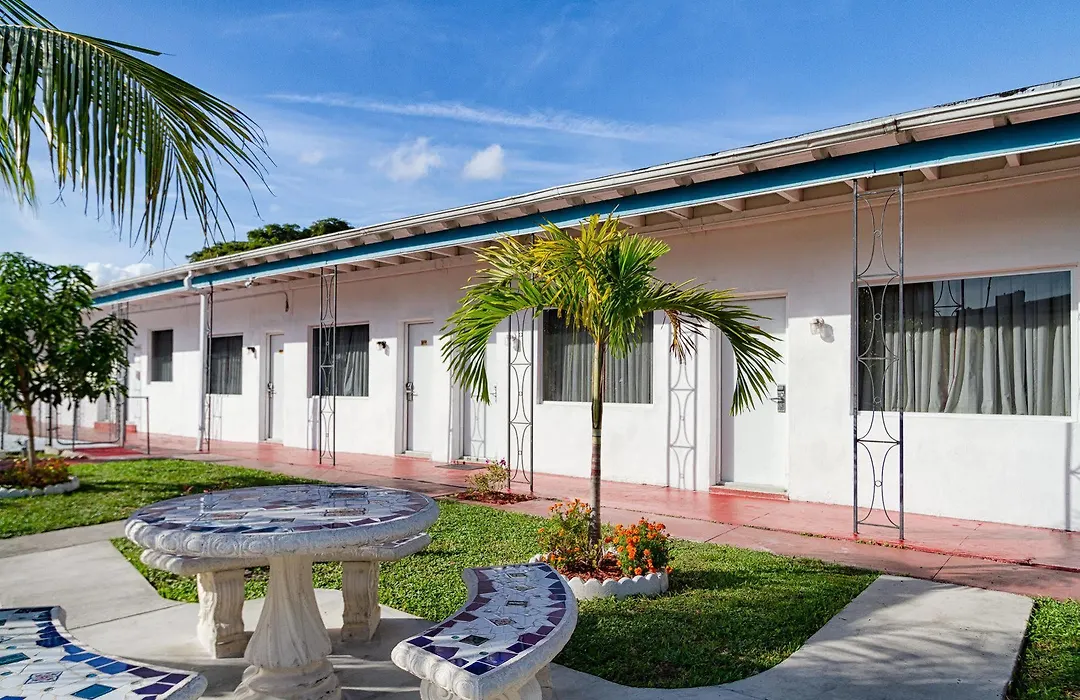 Sun And Surf Inn-1