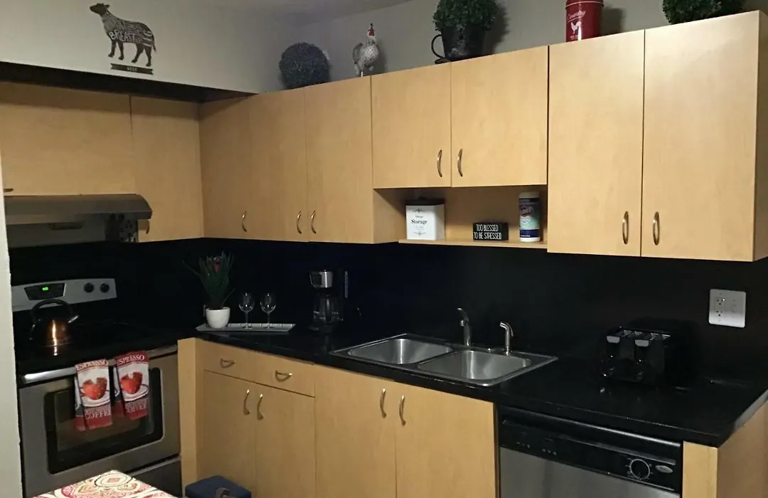 Modern 3/1 House Close To Beaches And Midtown-1