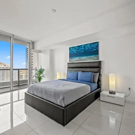 Inredible View -Luxury Unit At The W Brickell-3