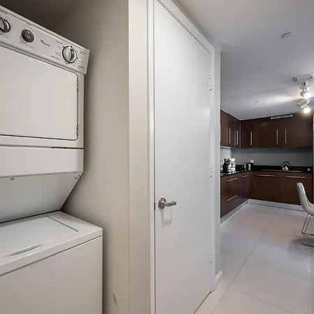 Inredible View -Luxury Unit At The W Brickell-2