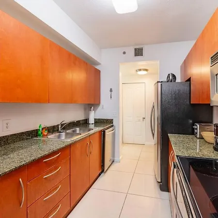 4Br Penthouse With Oceanview At Brickell, Free Parking-2