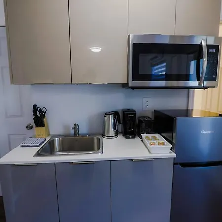 Lovely 3 Brd 3 Bath Near Wynwood, Midtown,Designd-2