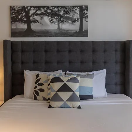 Luxury Apartment In Brickell-3