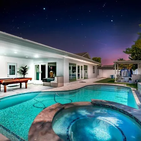 No Live Miami Pool Jacuzzi-2