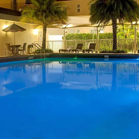 Ramada By Wyndham Miami Springs/Miami International Airport-3