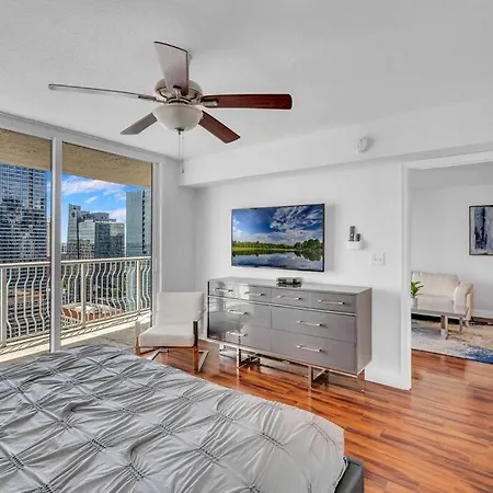 40Th Floor Ocean View - Best Location-2