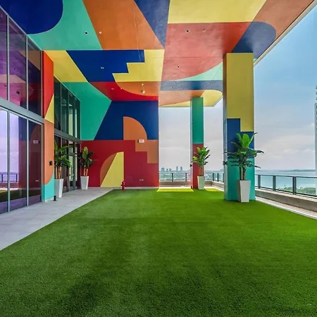 Beautiful Unit With A Stunning View-2