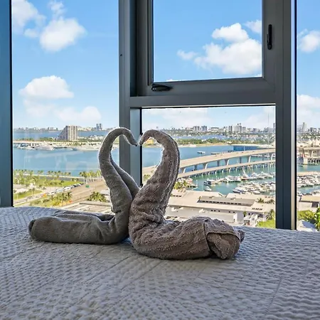 Great Views Near Brickell-3