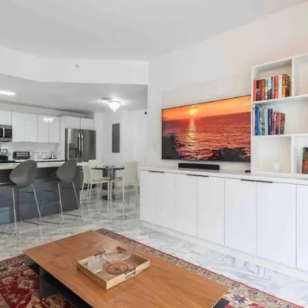 *Cozy 2 Bedroom Midtown Miami-Free Parking*-2