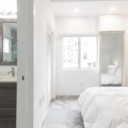 *Cozy 2 Bedroom Midtown Miami-Free Parking*-3