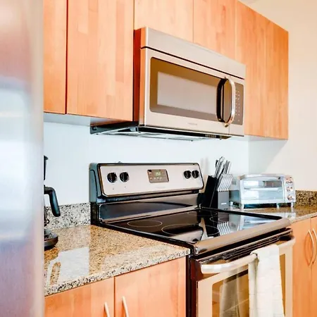 Beautiful New 1Br Brickell Suite With Parking Sleeps 4-2