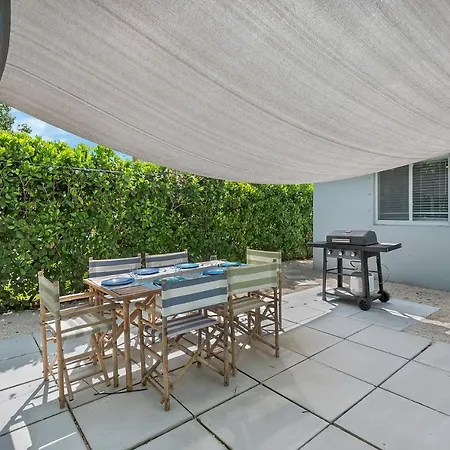 Gated 6Bd 4Bth Design Dist 10-Min To Beach-3