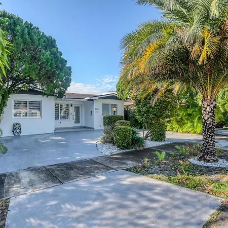 Stunning Historic Getaway 4-4 Mi Casa es tu Casa-3